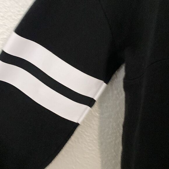 PINK-Black 1/4 zip sweater with tropical collar- Size Small - Picture 4 of 5